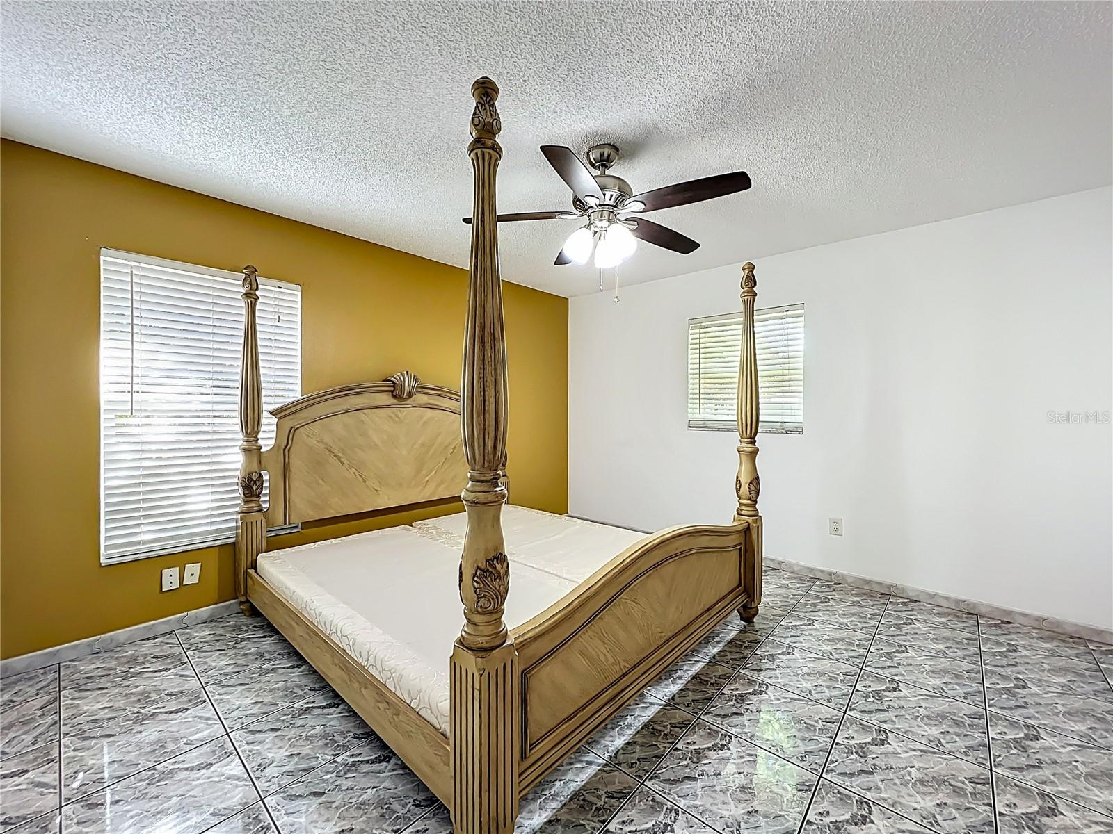 Image 23 of 55 For 612 Palmetto Drive