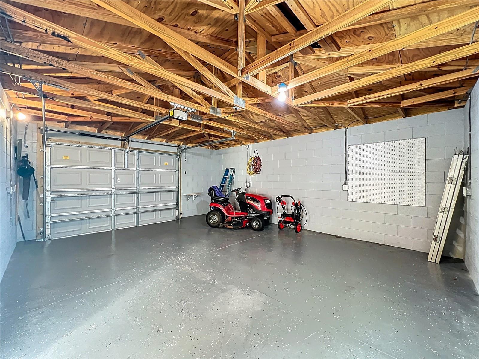 Image 38 of 55 For 612 Palmetto Drive