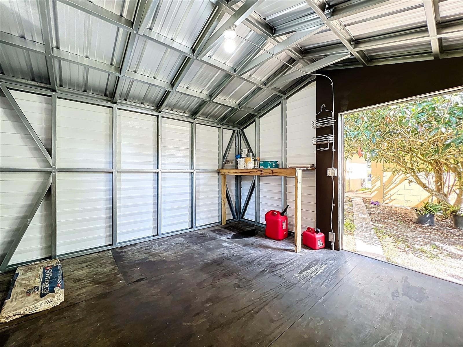 Image 42 of 55 For 612 Palmetto Drive