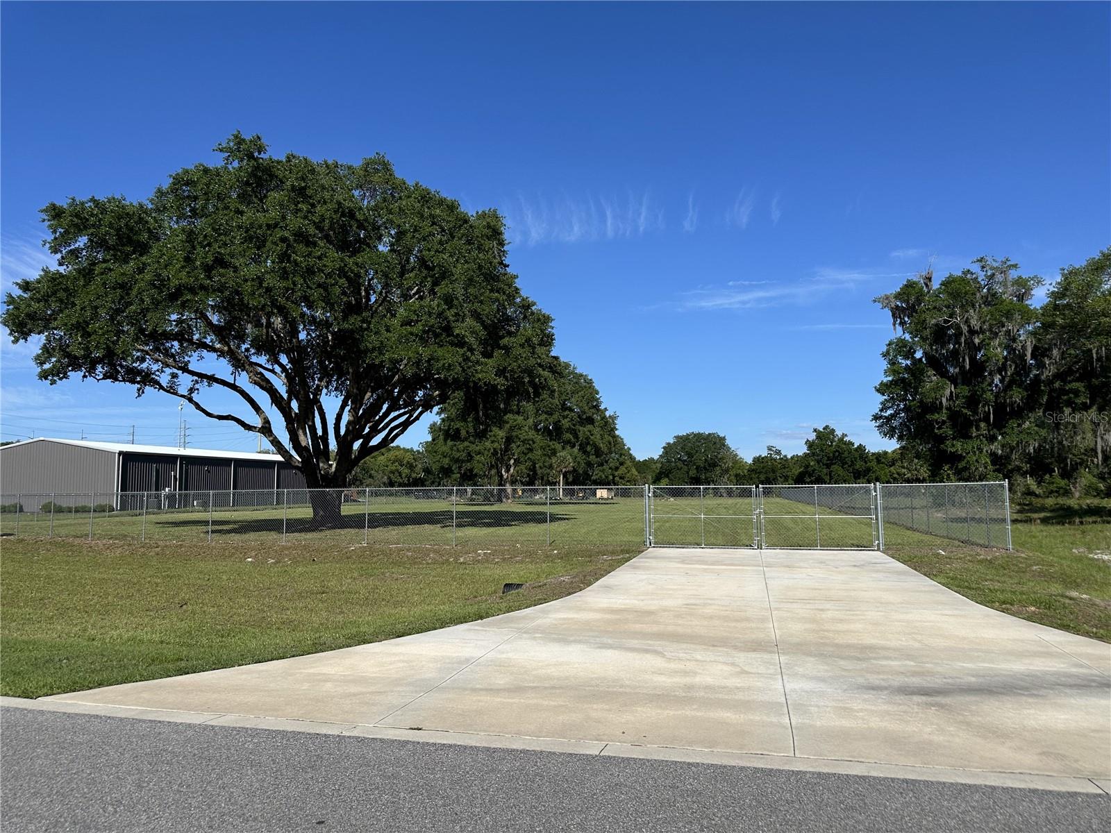 Image 2 of 9 For 980 Duck Box Road