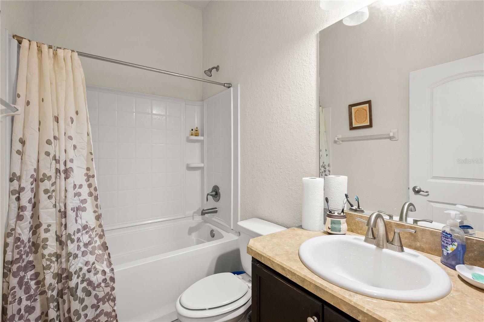 Image 8 of 29 For 31045 Satinleaf Run