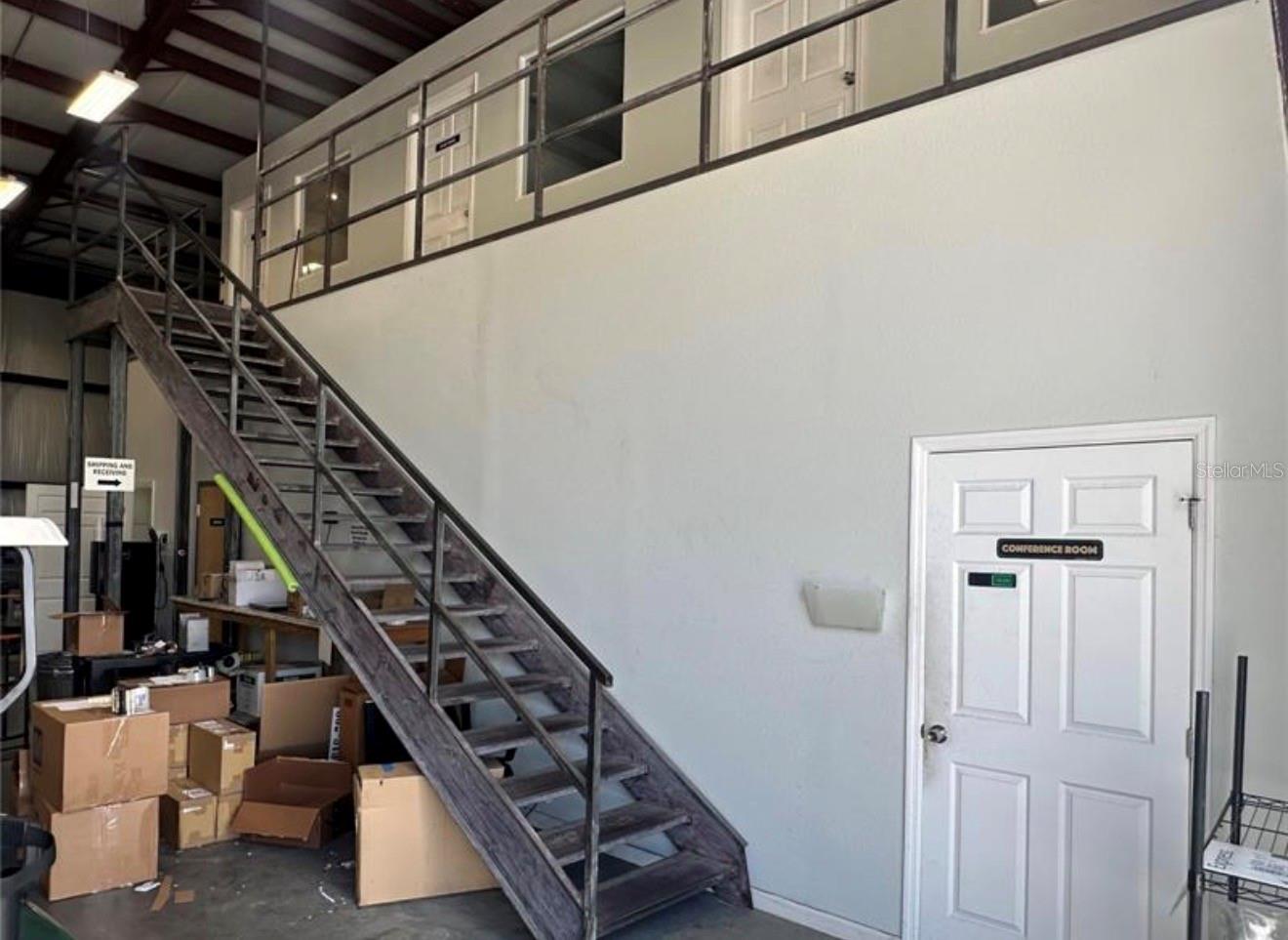 Image 5 of 13 For 1721 Leesburg Commons Court