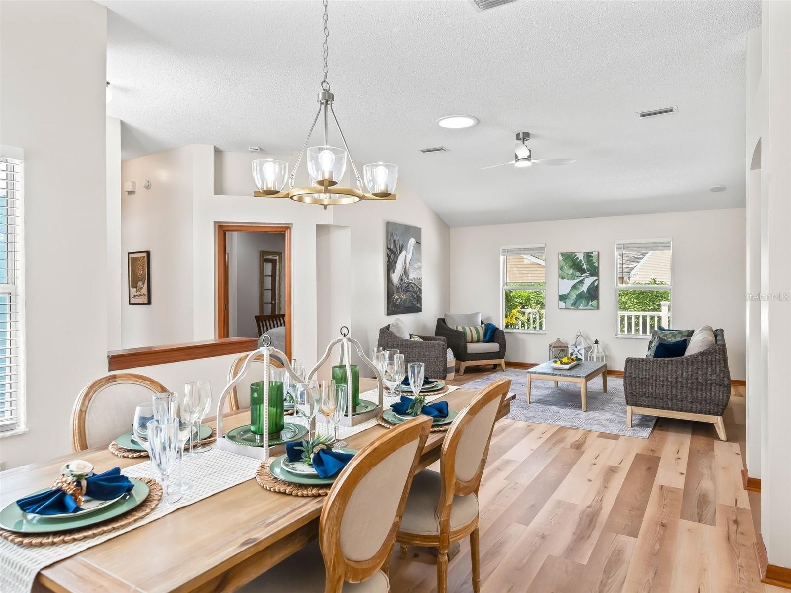 Image 13 of 38 For 508 Alcazar Court