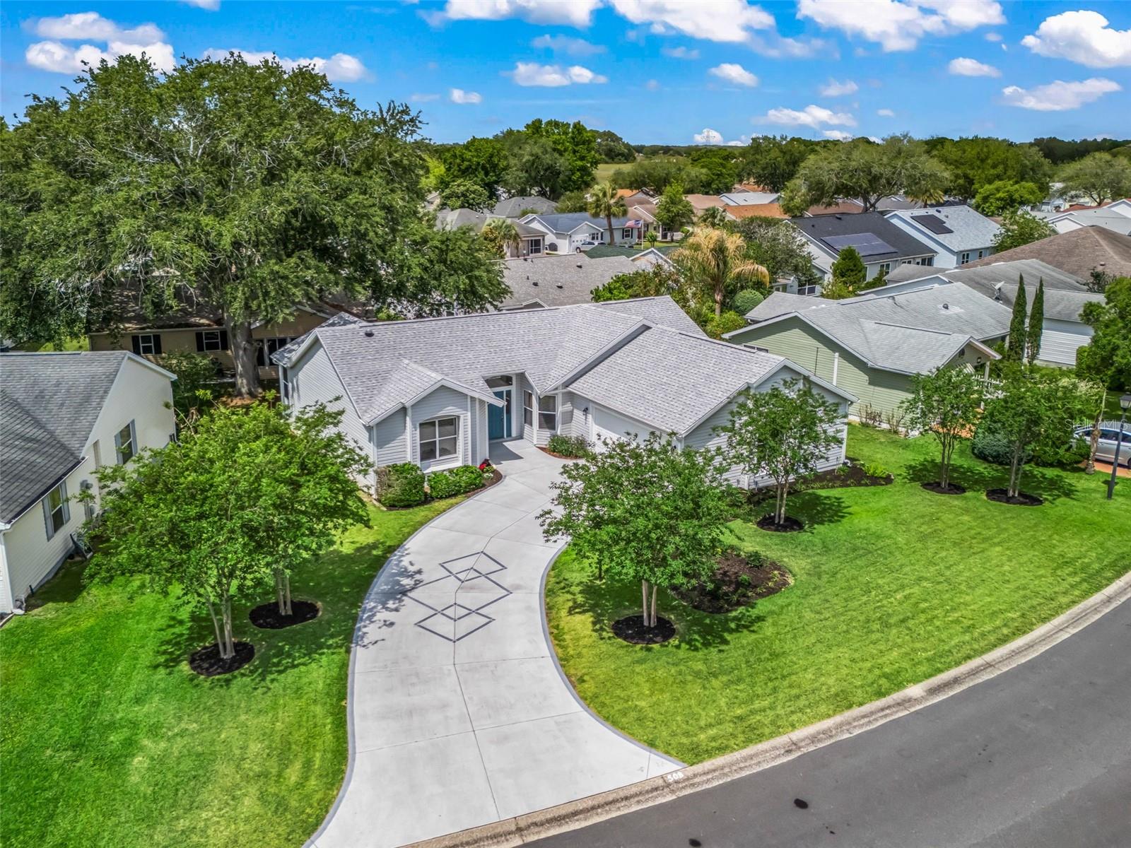 Image 4 of 38 For 508 Alcazar Court