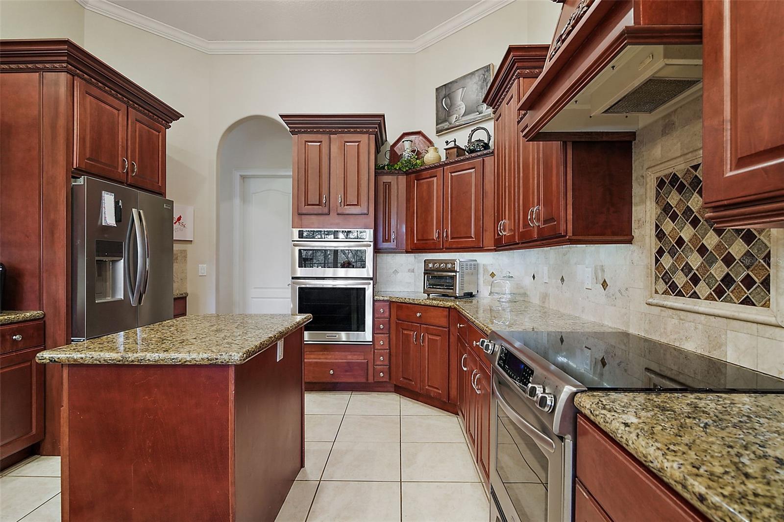 Image 15 of 57 For 11106 Oakshore Lane