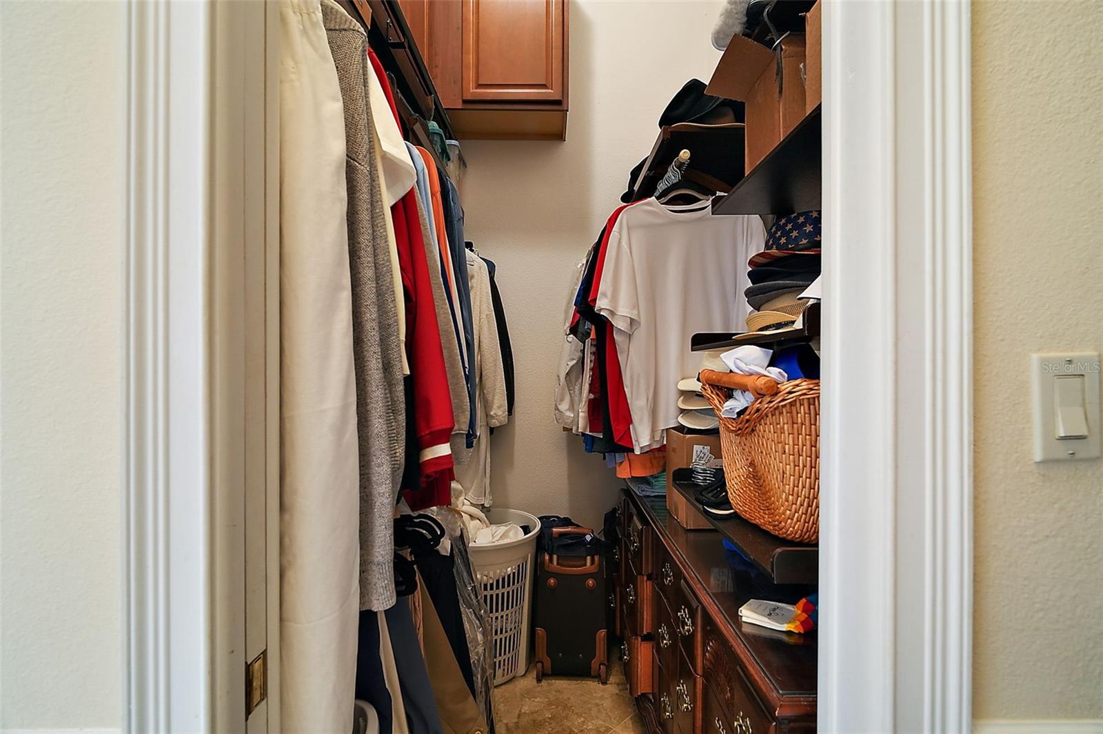 Image 21 of 57 For 11106 Oakshore Lane