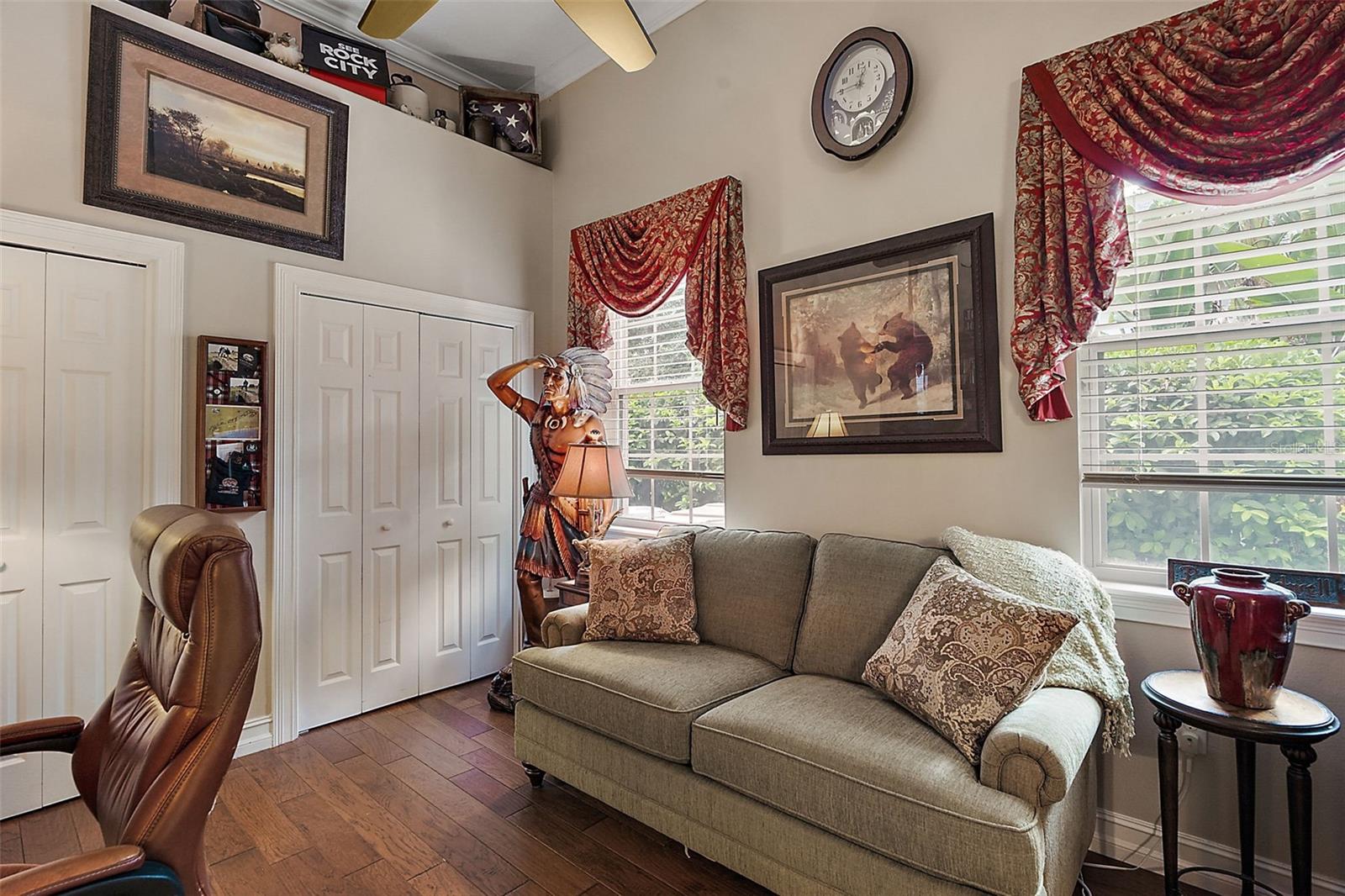 Image 30 of 57 For 11106 Oakshore Lane