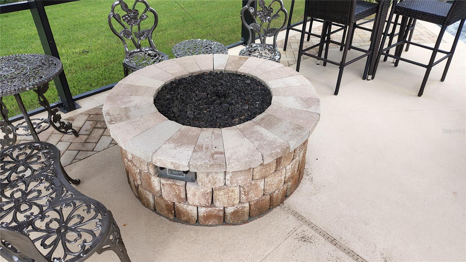 Image 41 of 57 For 11106 Oakshore Lane