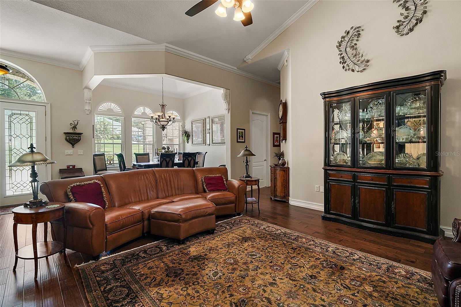 Image 9 of 57 For 11106 Oakshore Lane