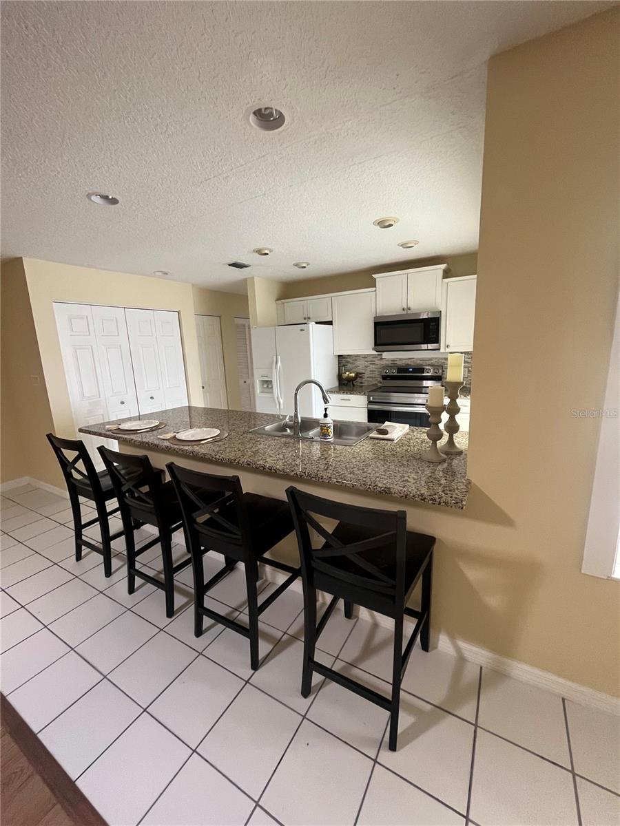 Image 10 of 30 For 1111 Apple Terrace