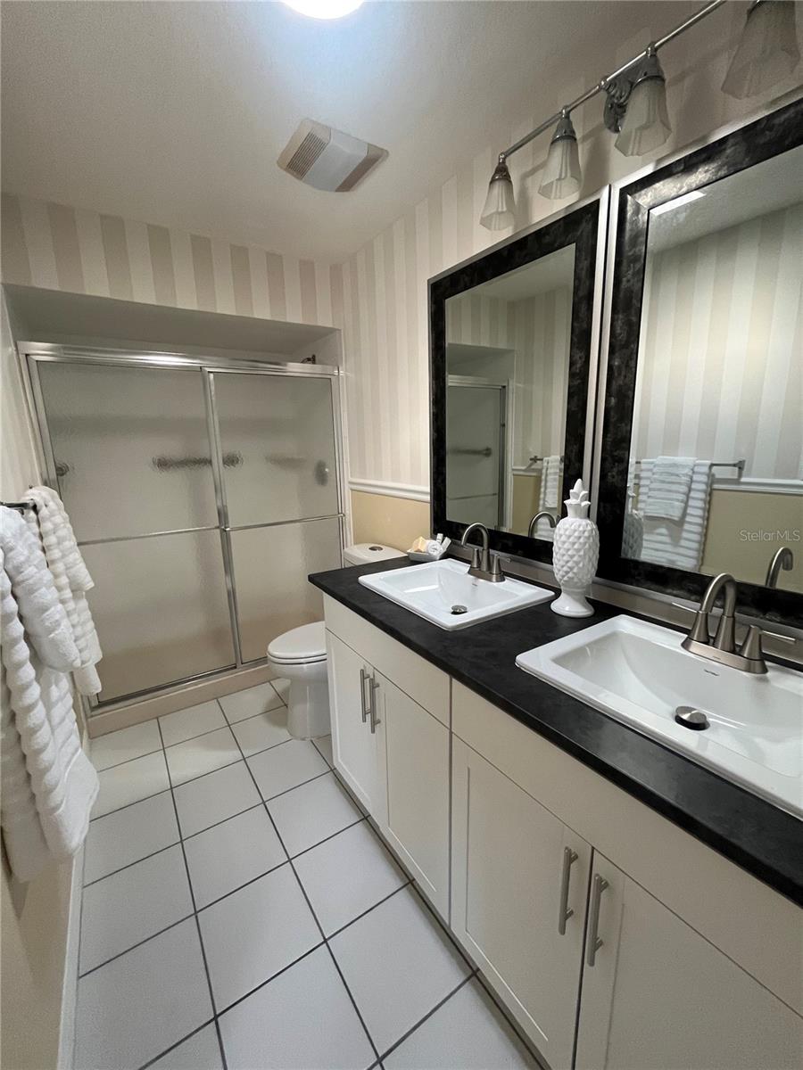 Image 20 of 30 For 1111 Apple Terrace