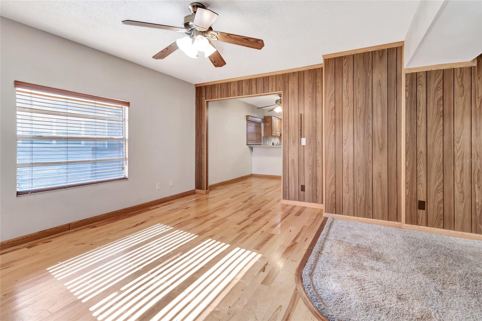 Image 14 of 38 For 1077 Linden Street