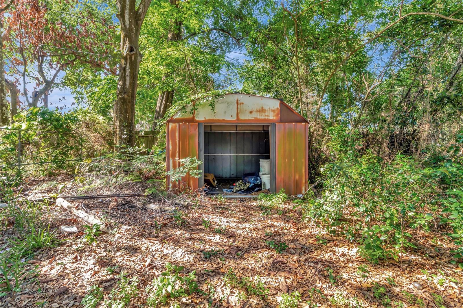 Image 26 of 38 For 1077 Linden Street