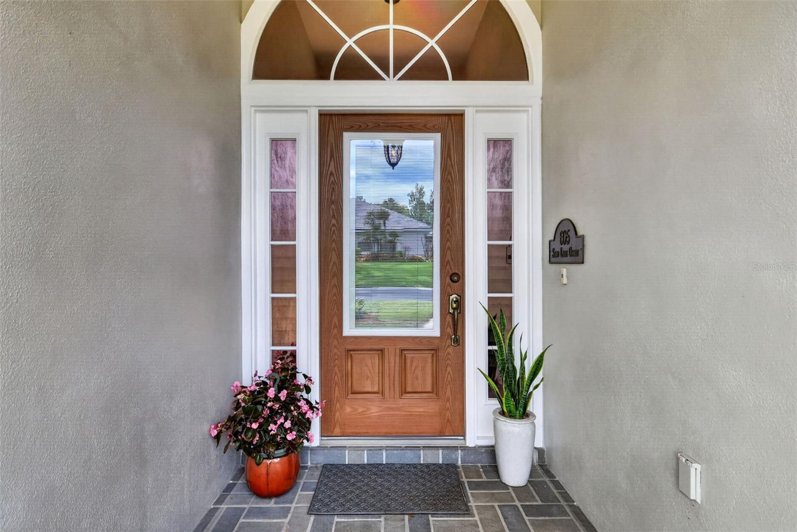 Image 15 of 100 For 605 Sandlake Court