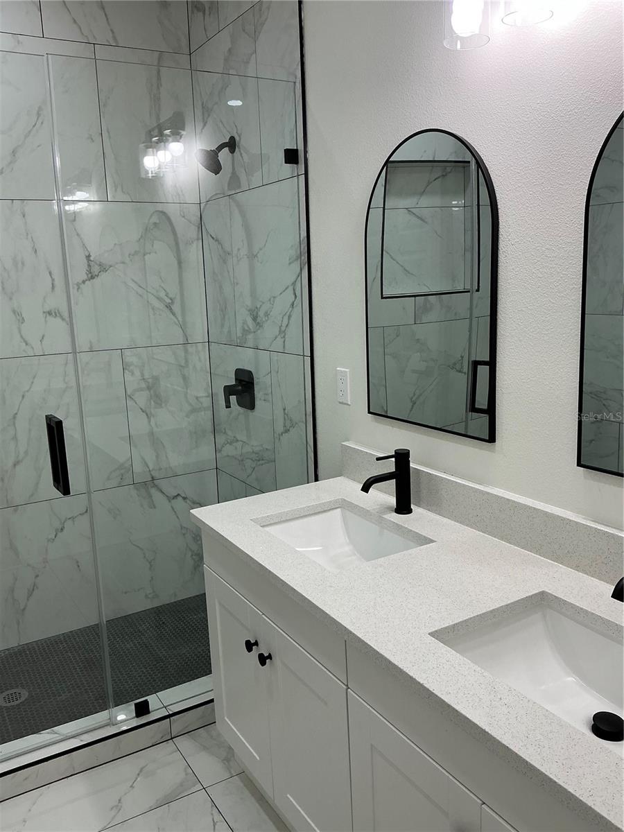 Image 6 of 19 For 7152 Palm Avenue