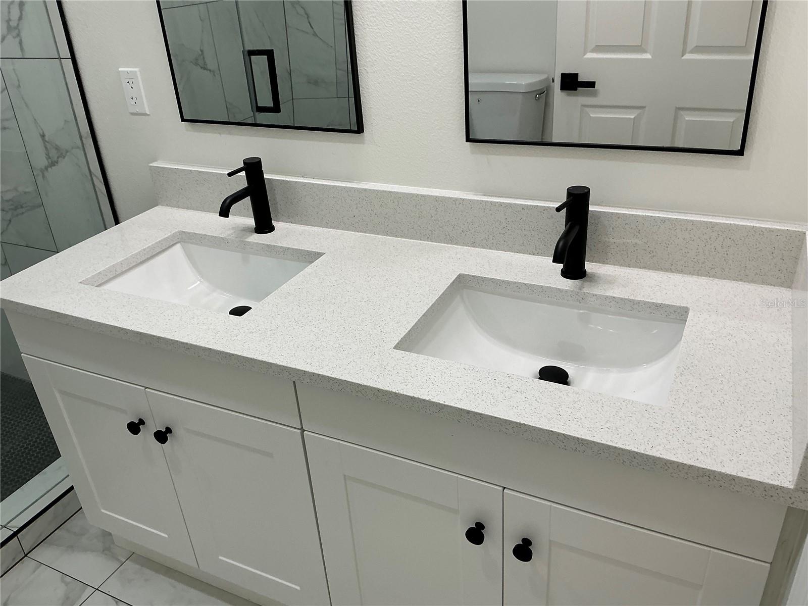 Image 7 of 19 For 7152 Palm Avenue