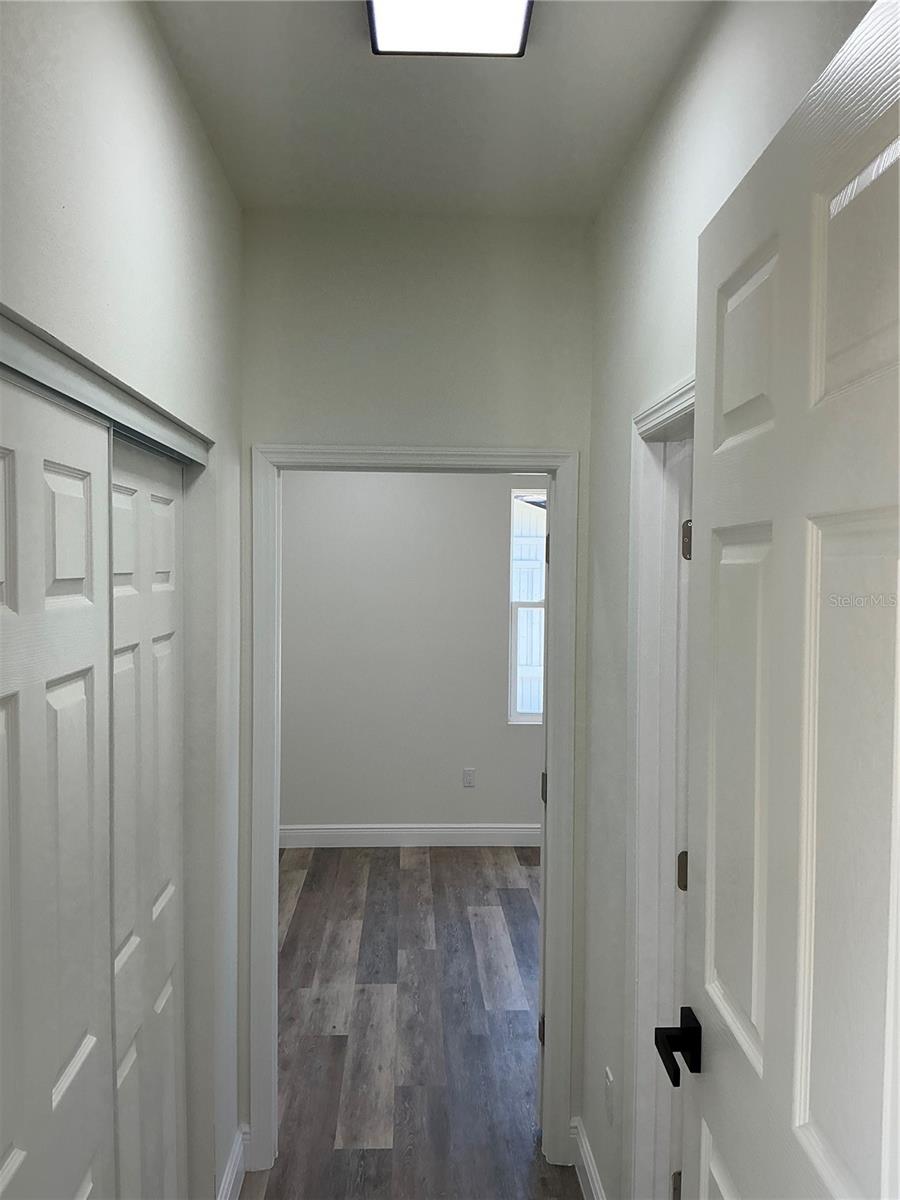 Image 8 of 19 For 7152 Palm Avenue