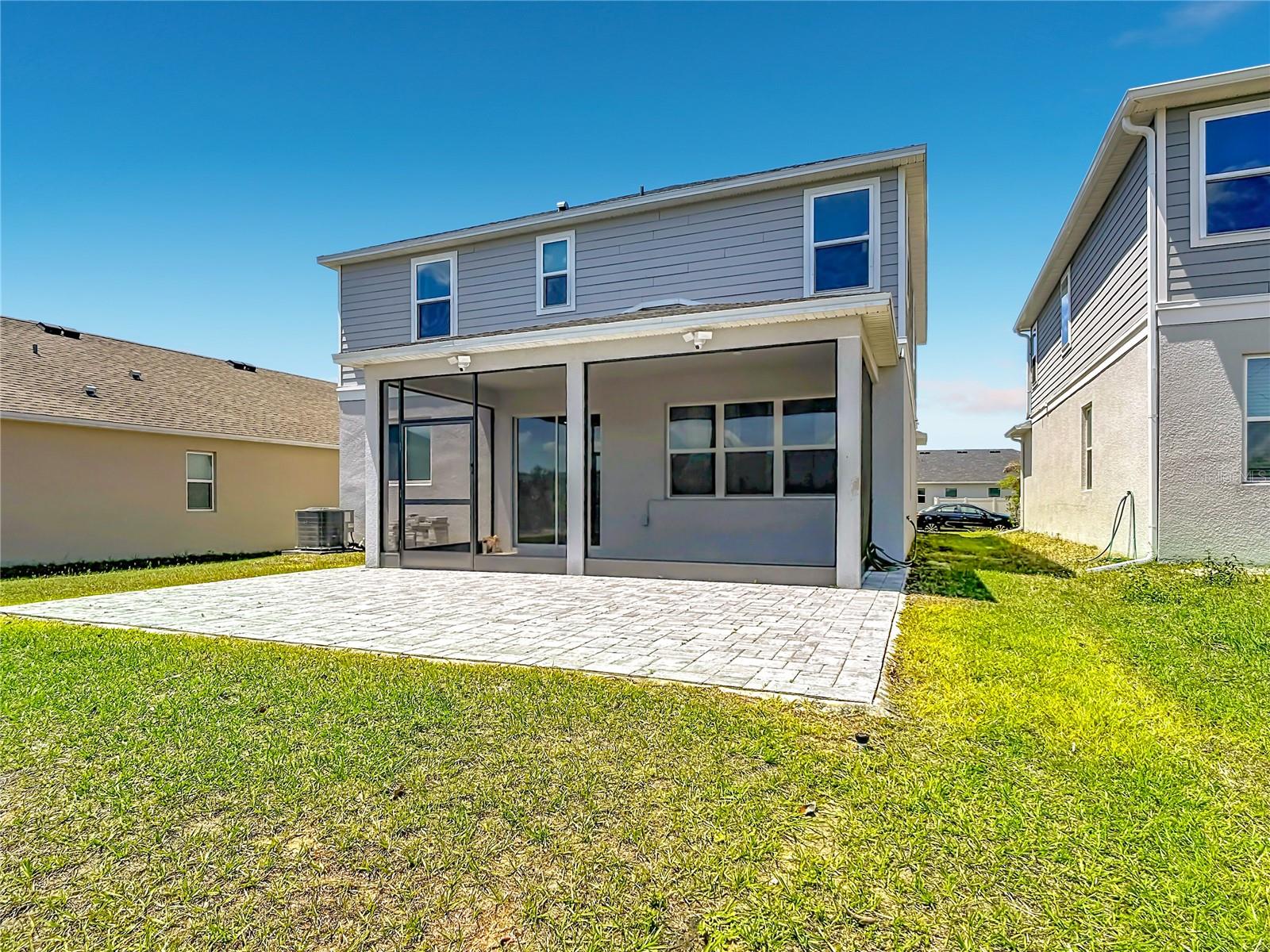 Image 52 of 67 For 795 Overpool Avenue