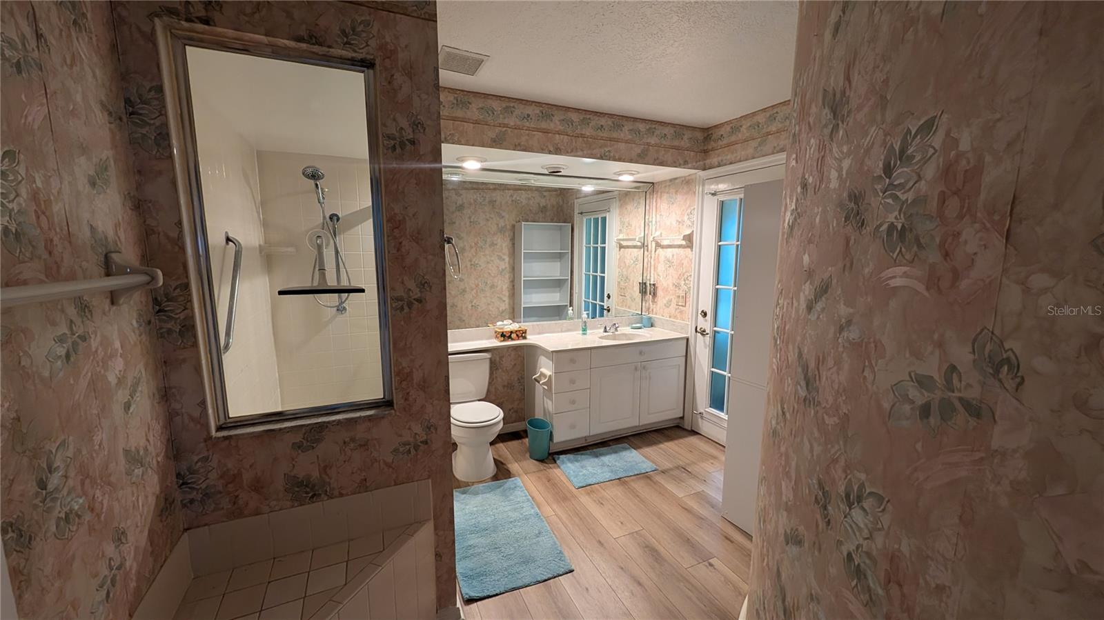 Image 16 of 25 For 9707 196th Avenue Road