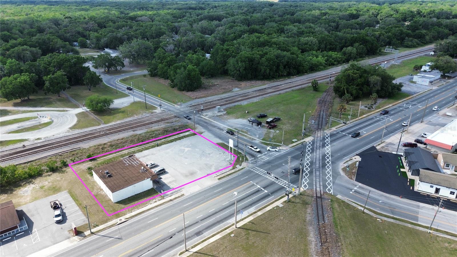 Image 2 of 5 For 405 Main Street