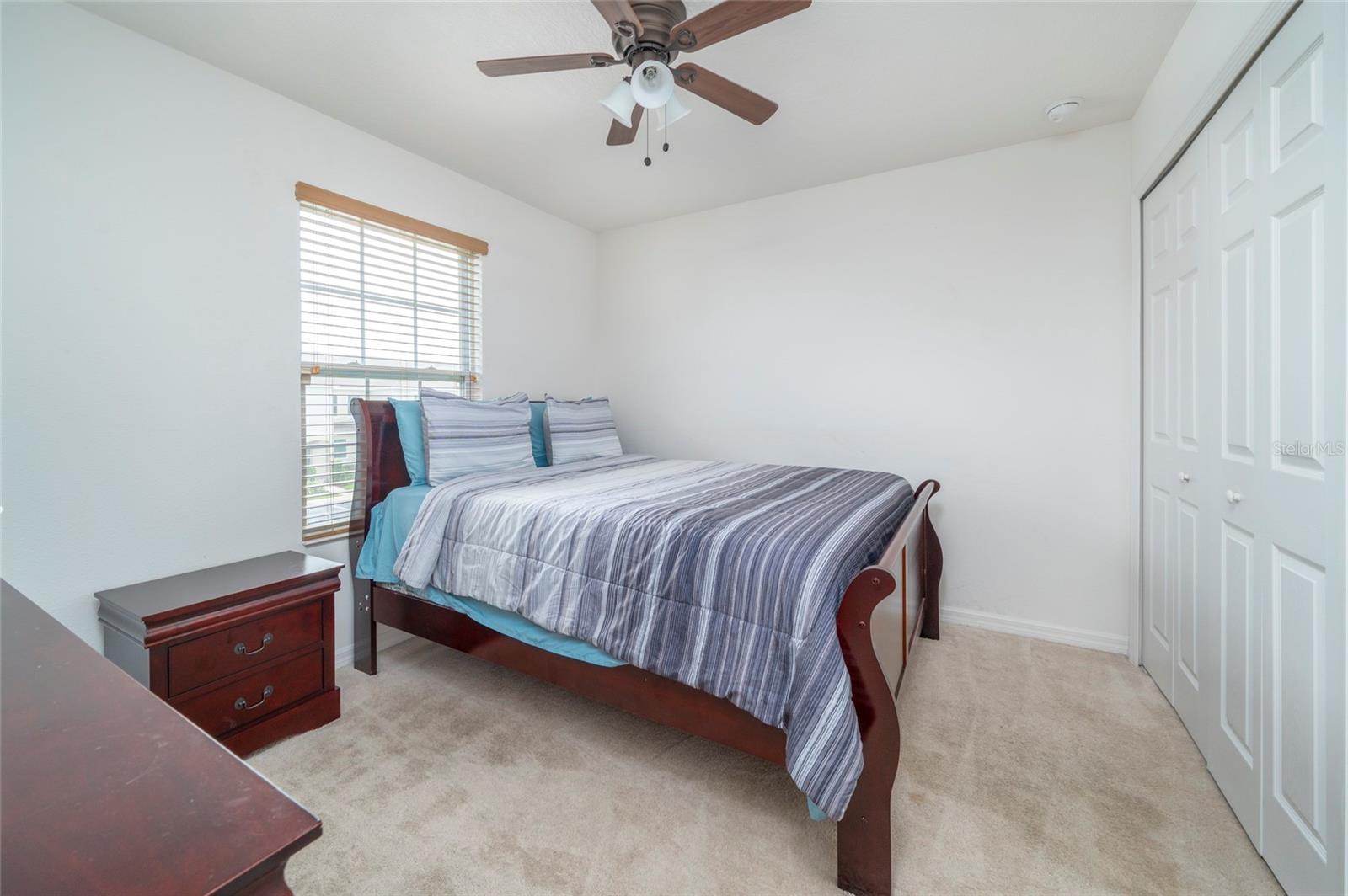 Image 13 of 22 For 212 Primrose Drive
