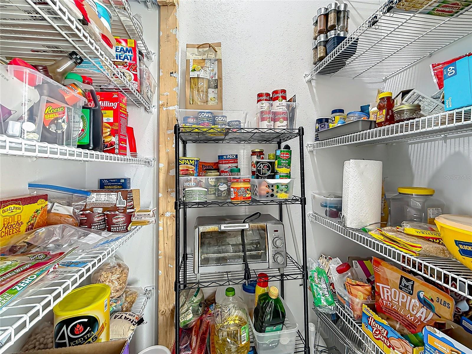 Image 33 of 43 For 11426 Lakeview Drive