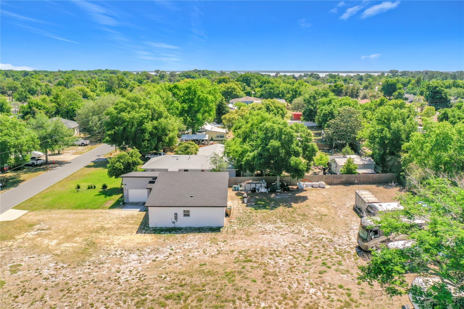 Image 38 of 43 For 11426 Lakeview Drive