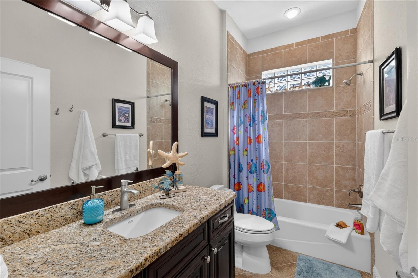 Image 18 of 52 For 10075 Lake Miona Way