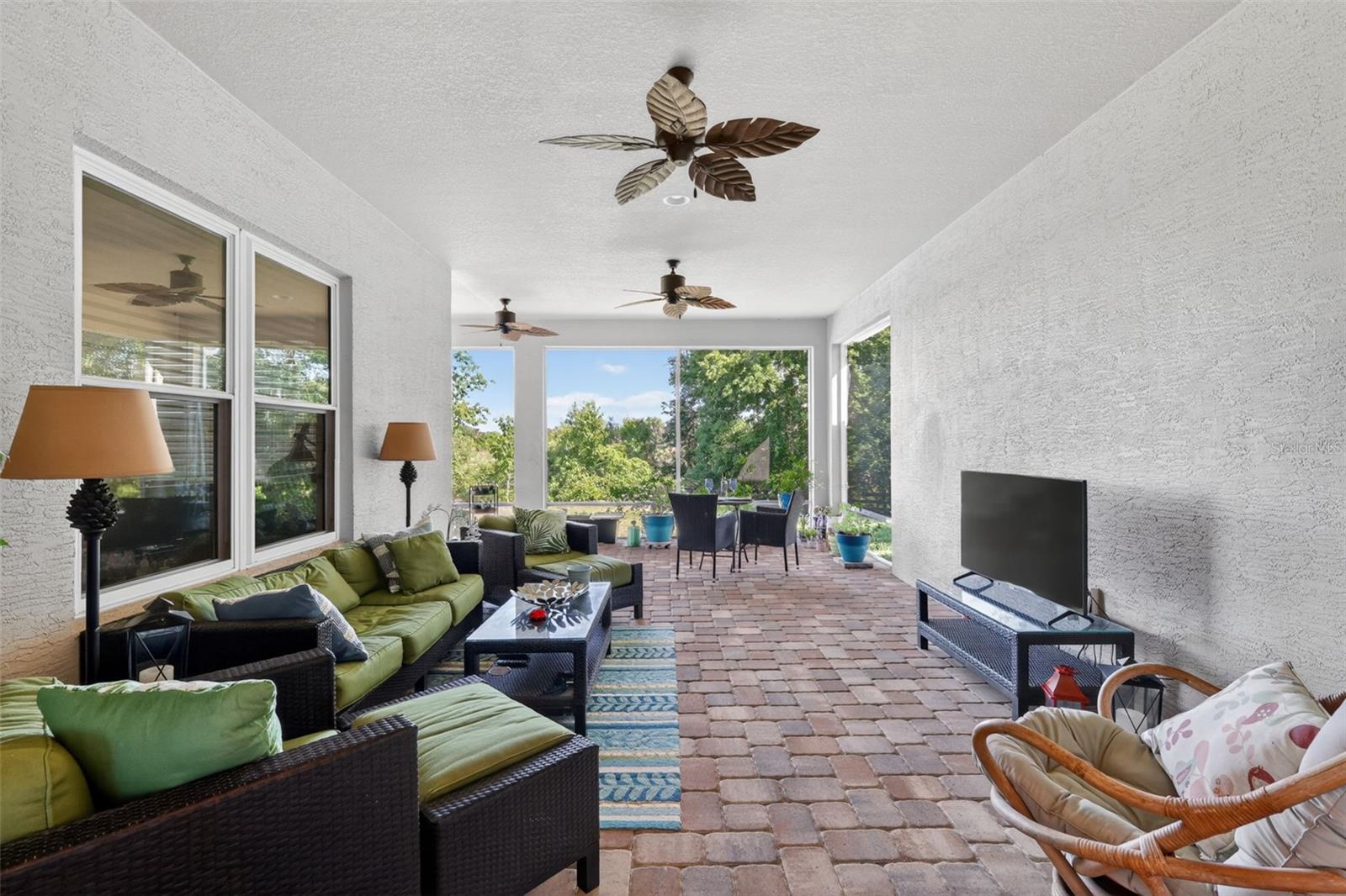 Image 22 of 52 For 10075 Lake Miona Way