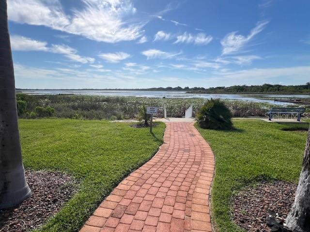 Image 41 of 52 For 10075 Lake Miona Way