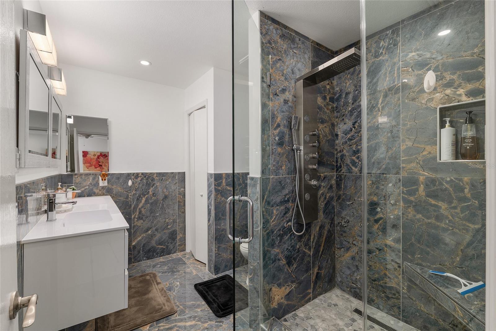 Image 32 of 58 For 17009 96th Chapelwood Circle