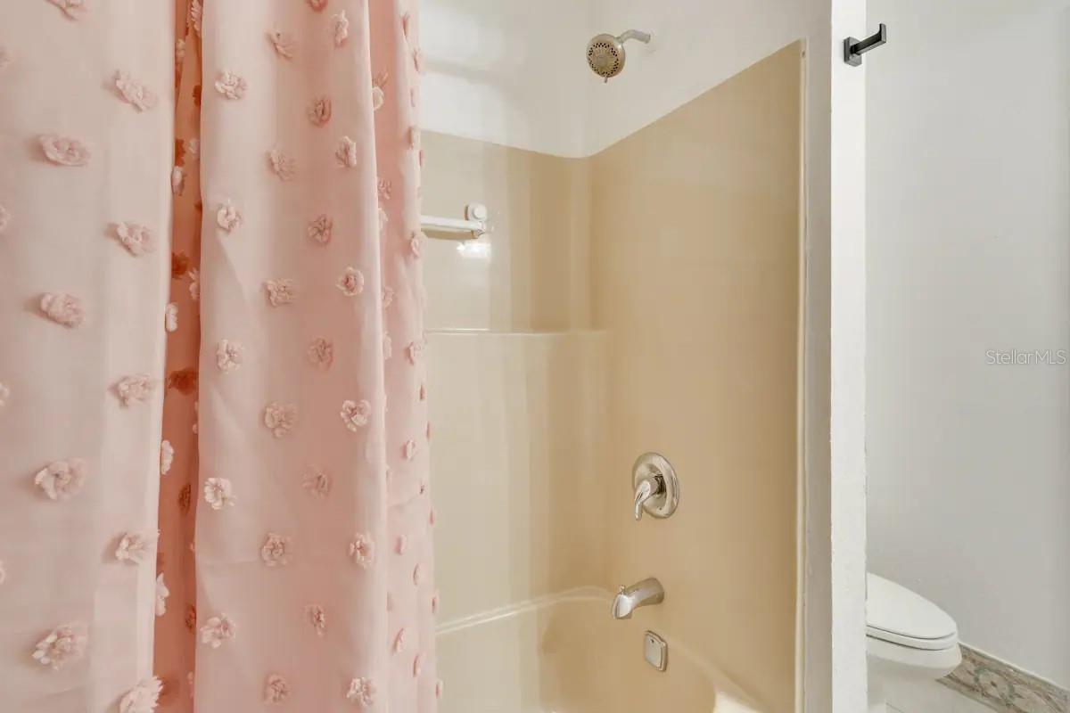 Image 9 of 67 For 25 Ortman Drive