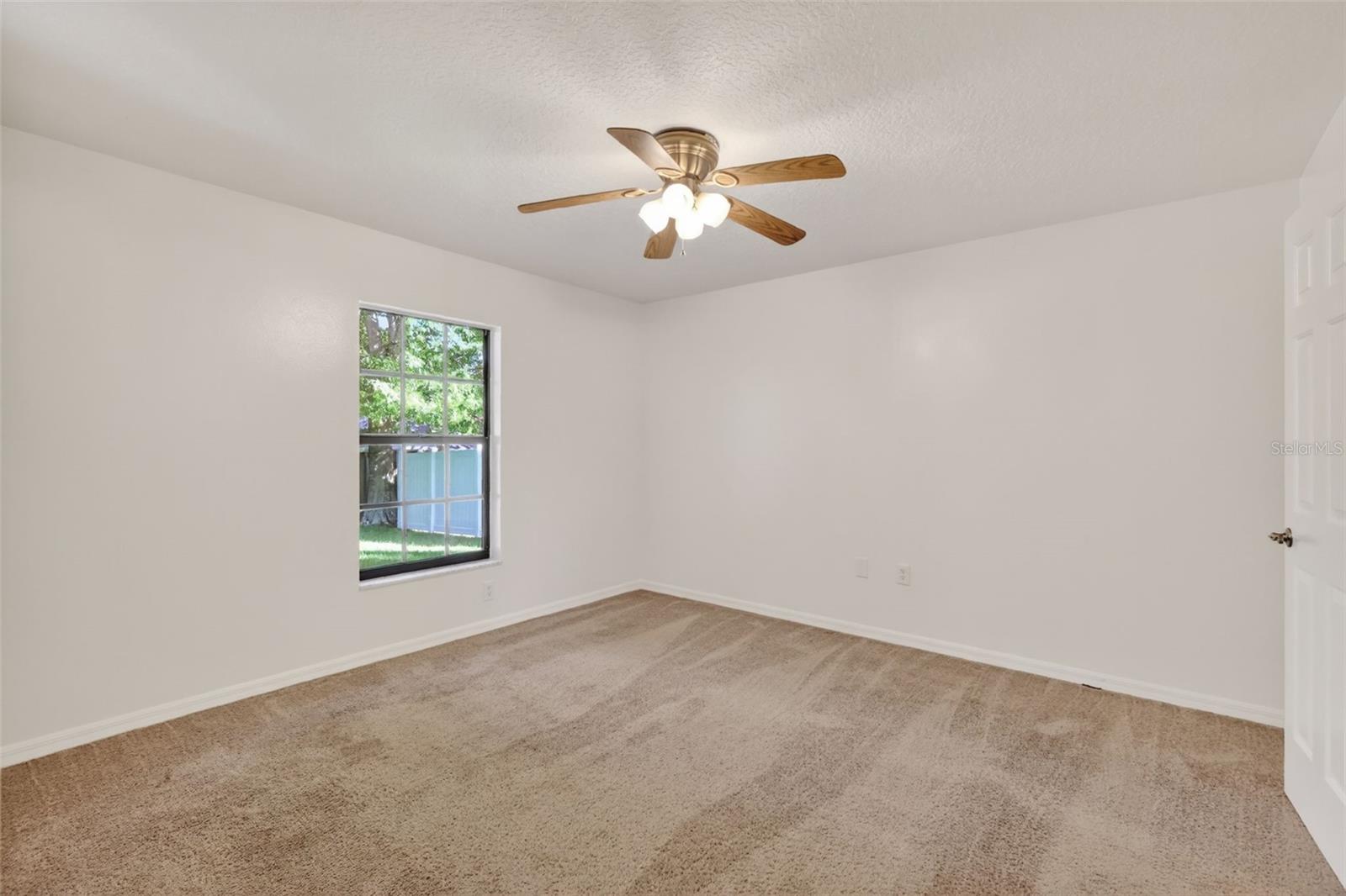 Image 31 of 46 For 4943 Treasure Cay Road