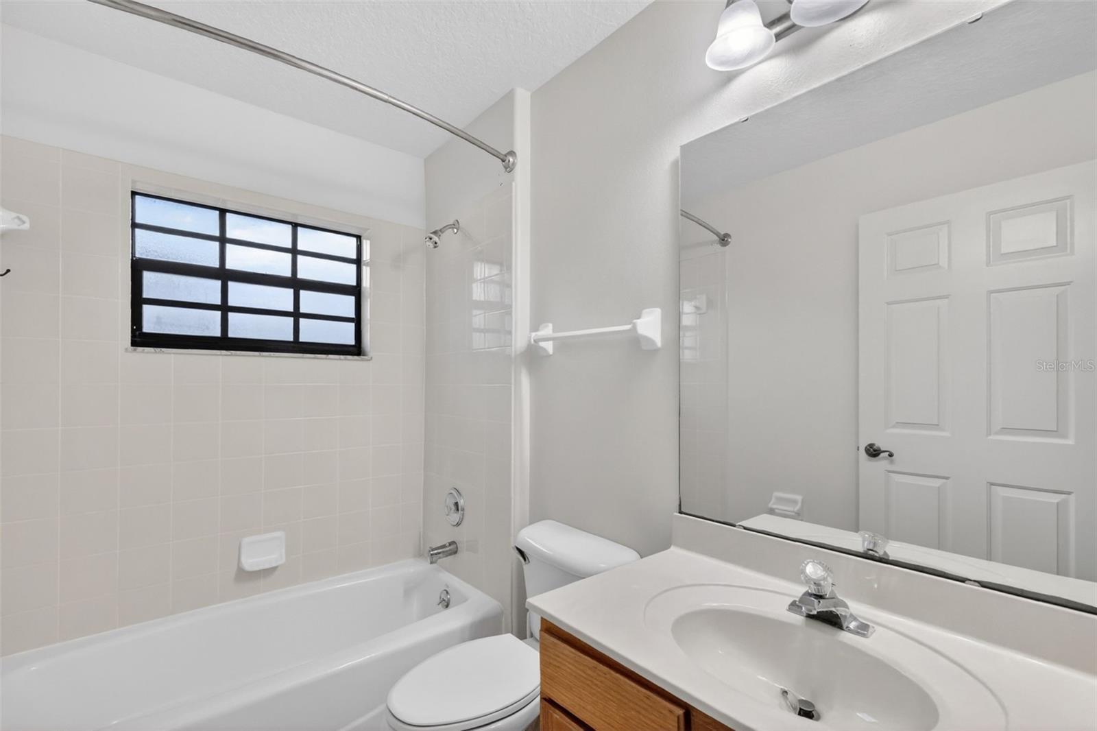 Image 35 of 46 For 4943 Treasure Cay Road