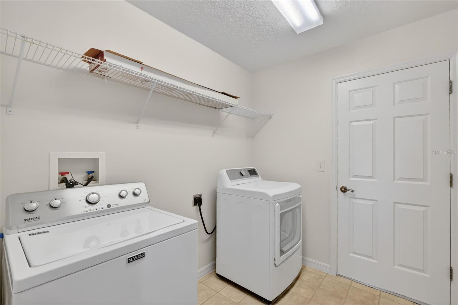 Image 37 of 46 For 4943 Treasure Cay Road