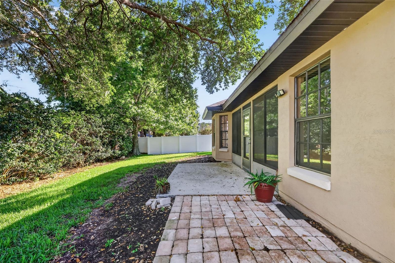 Image 40 of 46 For 4943 Treasure Cay Road