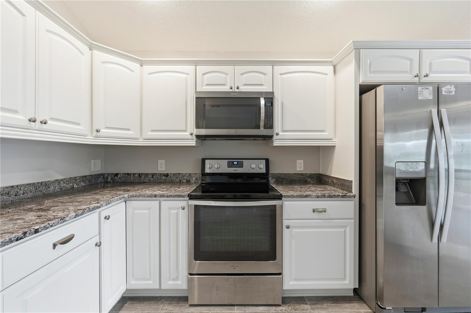 Image 11 of 42 For 1166 Blount Avenue