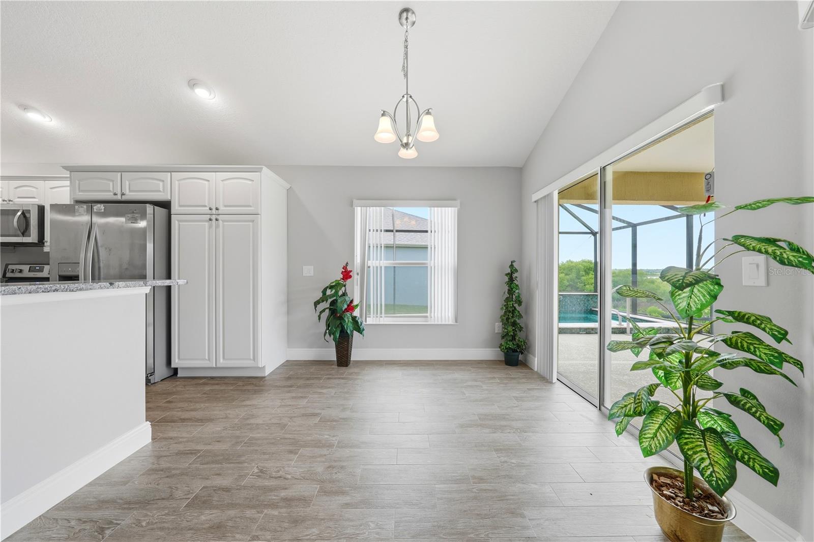 Image 15 of 42 For 1166 Blount Avenue