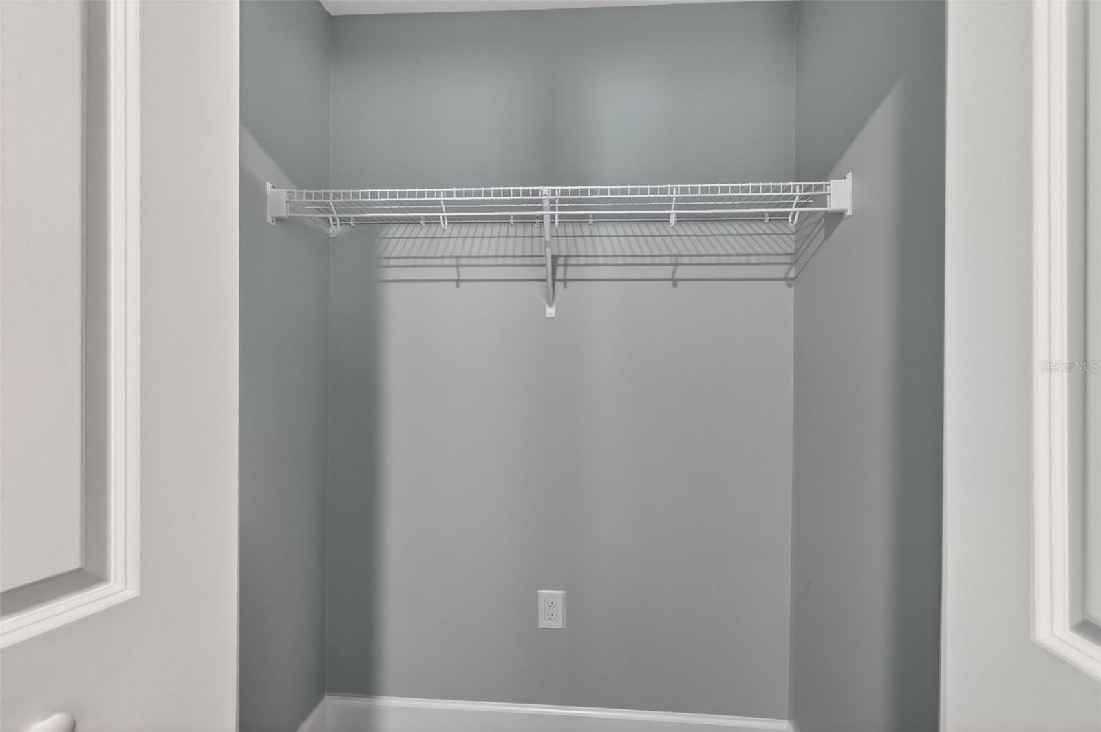 Image 17 of 20 For 196 Parrotte Court