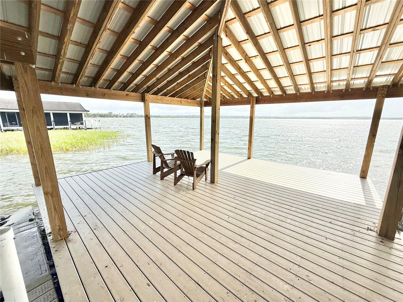 Image 20 of 73 For 3155 Lakeshore Drive