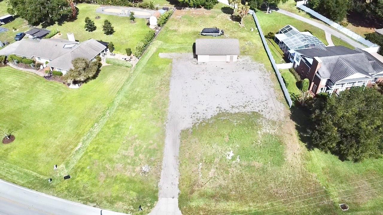 Image 53 of 73 For 3155 Lakeshore Drive