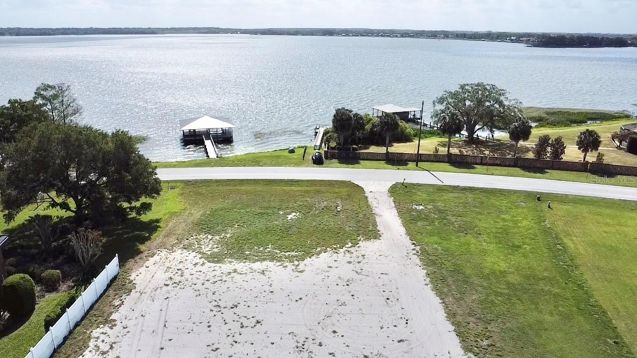 Image 66 of 73 For 3155 Lakeshore Drive