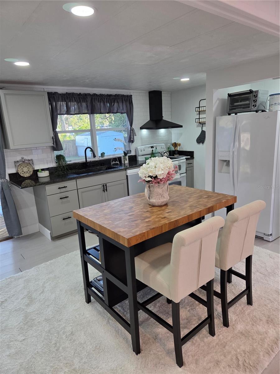 Image 3 of 53 For 1846 Fruitland Park Boulevard