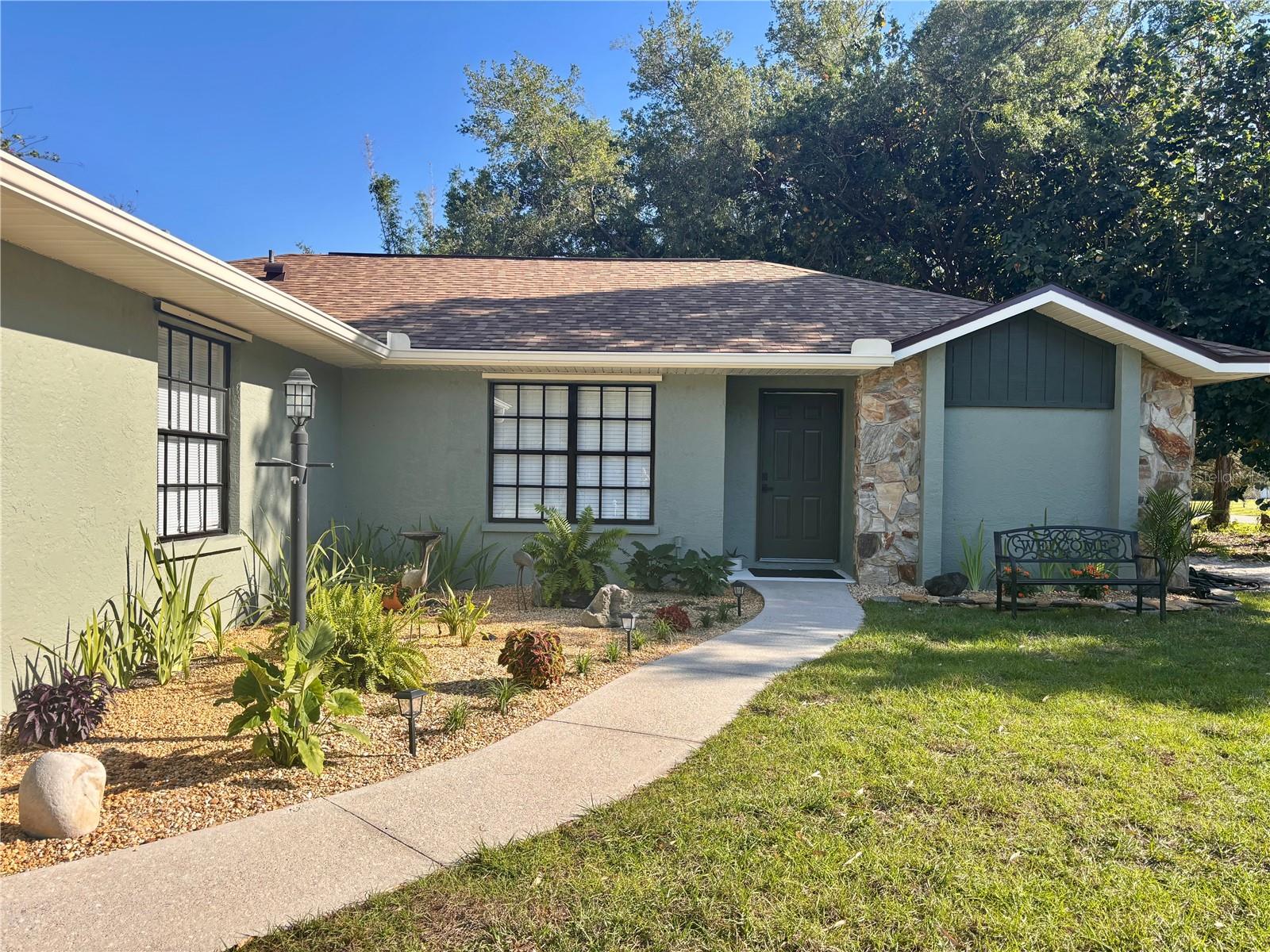 Image 2 of 38 For 6104 26th Avenue E