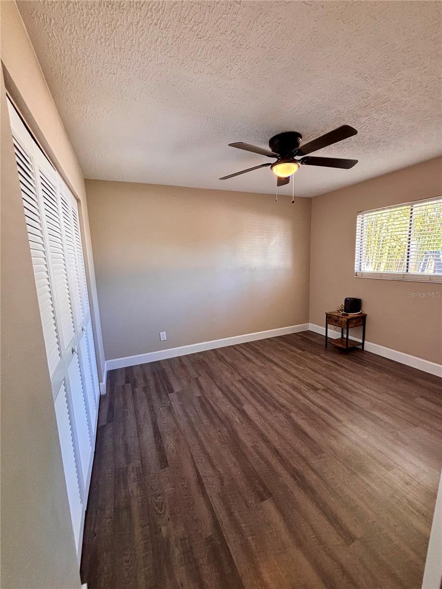 Image 30 of 38 For 6104 26th Avenue E