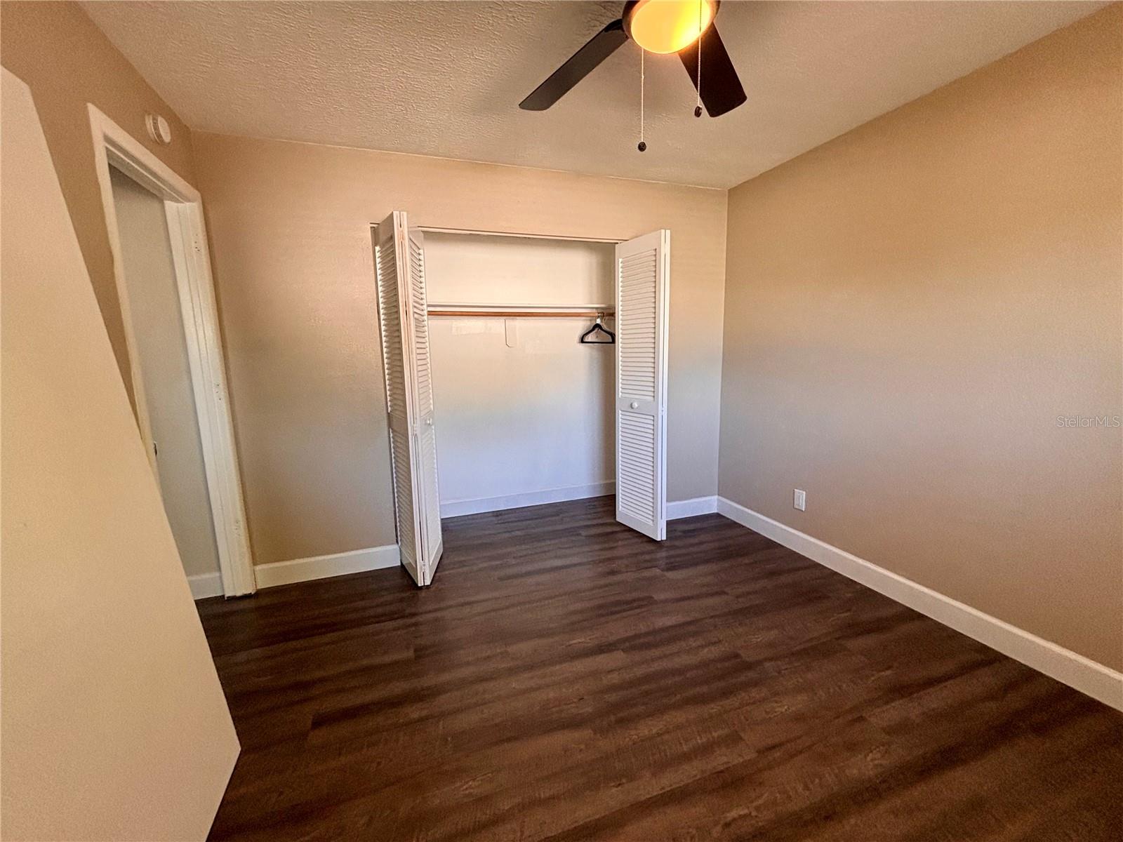 Image 31 of 38 For 6104 26th Avenue E