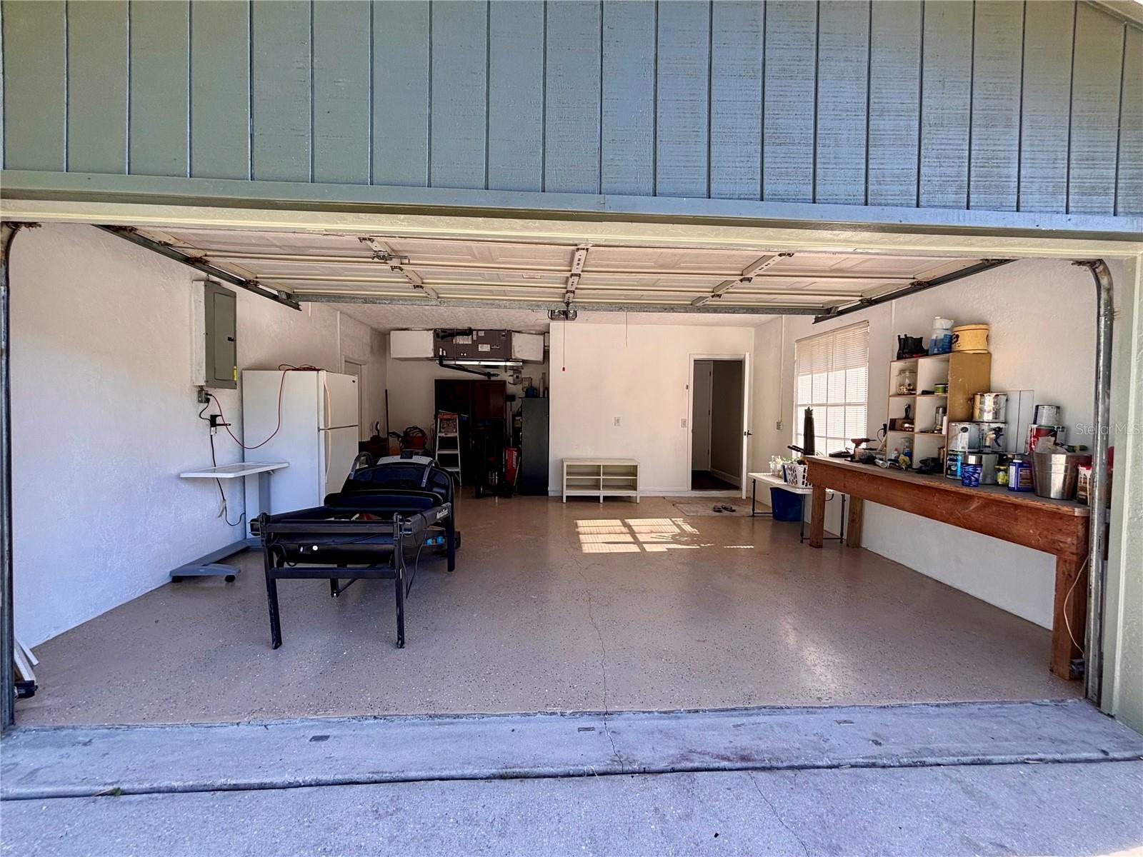 Image 4 of 38 For 6104 26th Avenue E