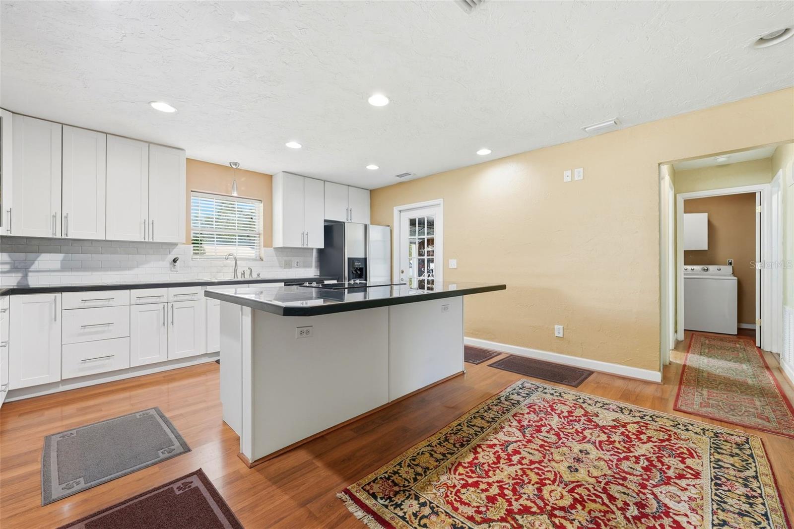 Image 16 of 41 For 3996 Lake Eleanor Dr