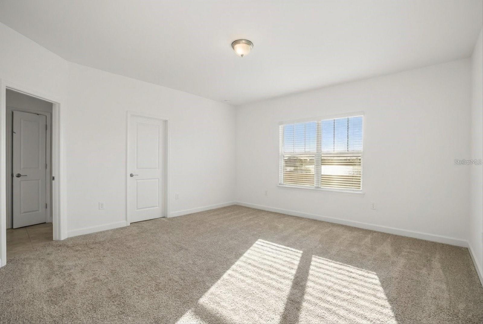 Image 10 of 28 For 2999 Addison Boulevard