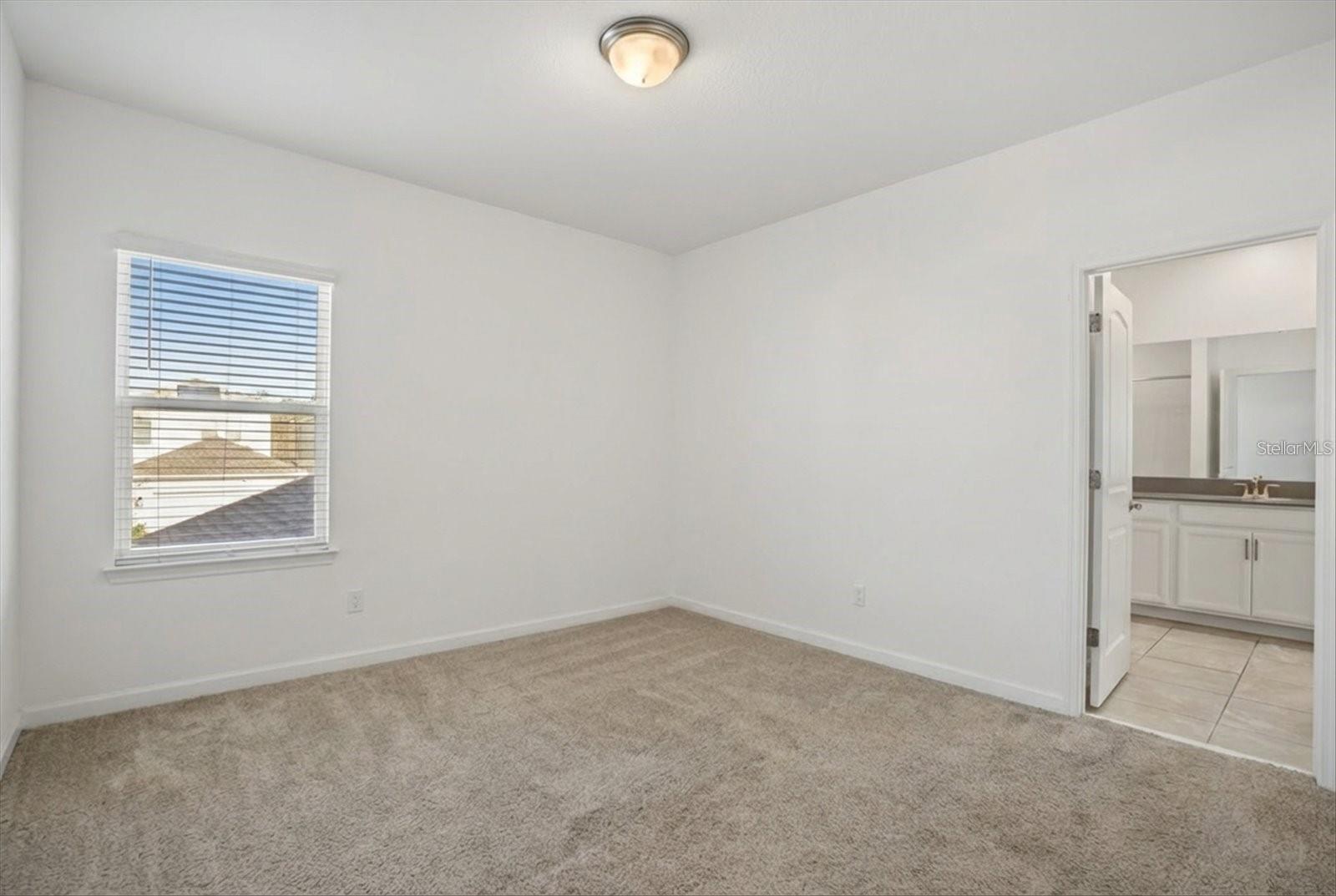 Image 11 of 28 For 2999 Addison Boulevard